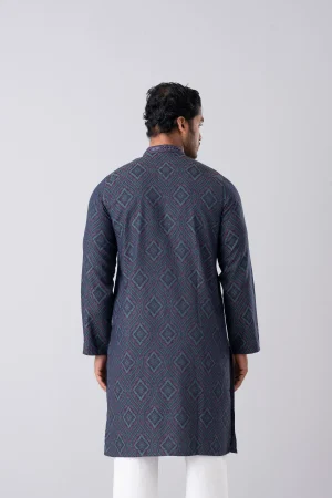 Semi-Formal Panjabi